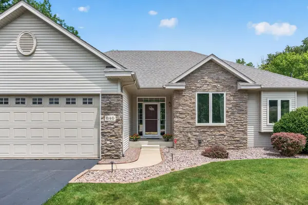 840 Bridle Creek LN, Jordan, MN 55352