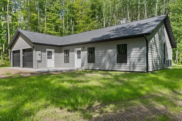 121 Ridgeway PATH, Walker, MN 56484