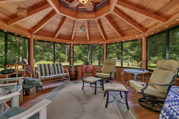 12706 37th ST, Clear Lake, MN 55319