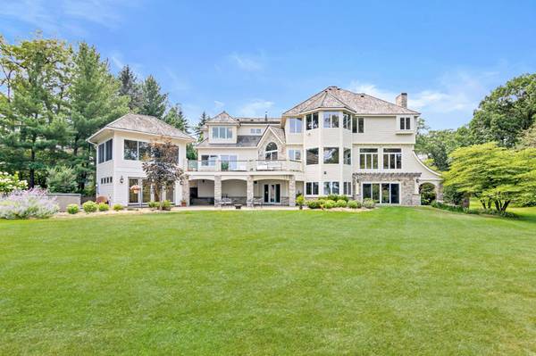 5312 Lexington AVE N, Shoreview, MN 55126