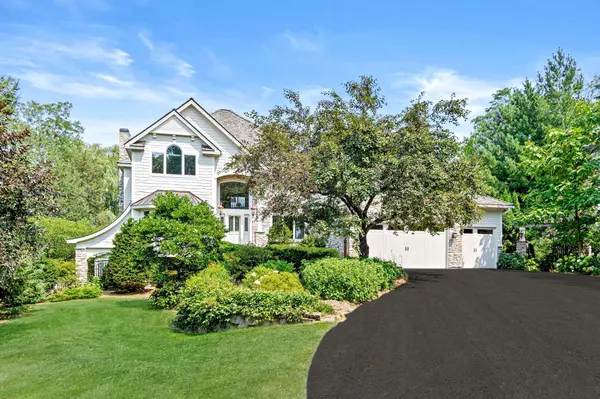 5312 Lexington AVE N, Shoreview, MN 55126