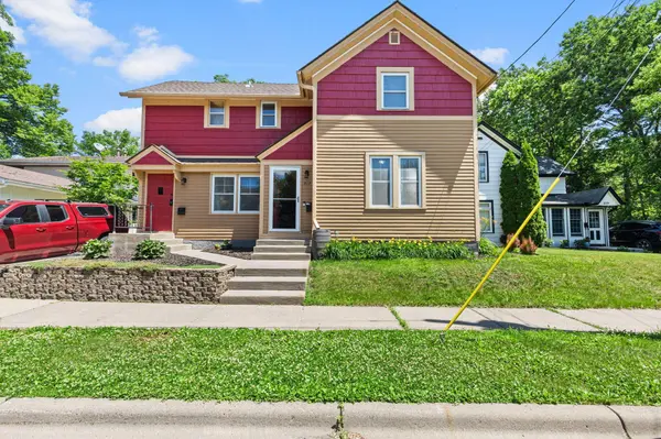 417 Harriet ST S, Stillwater, MN 55082