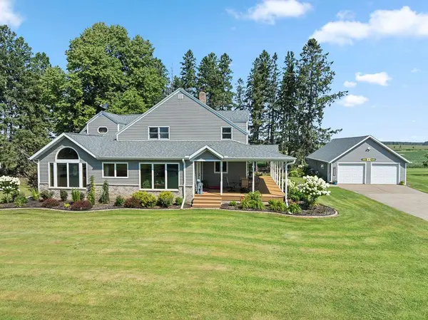 W3596 Artisan DR, Glen Flora, WI 54526