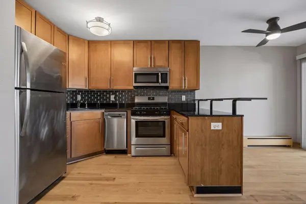 2532 1st AVE S #208, Minneapolis, MN 55404