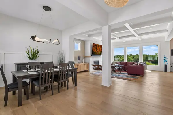 6288 Weston LN N, Maple Grove, MN 55311
