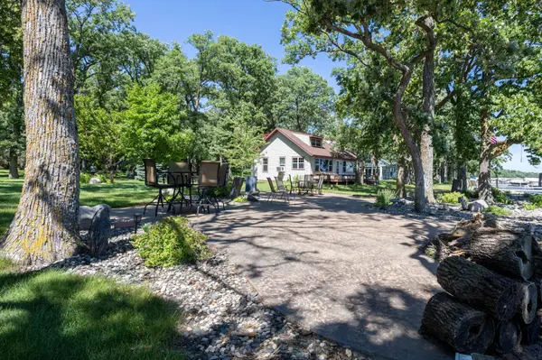 22548 Senns Beach DR, Detroit Lakes, MN 56501