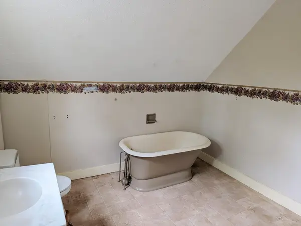 117 E Grant ST, Spring Valley, MN 55975