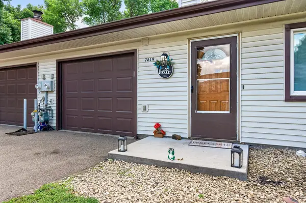 7819 85th CT N, Brooklyn Park, MN 55445