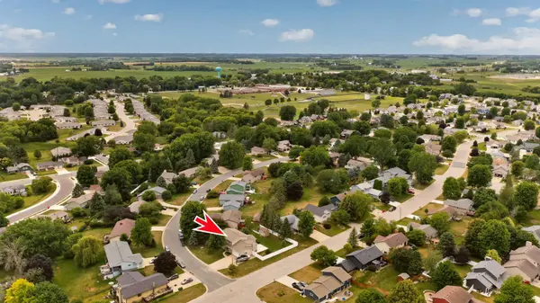 819 3 1/2 AVE NW, Byron, MN 55920