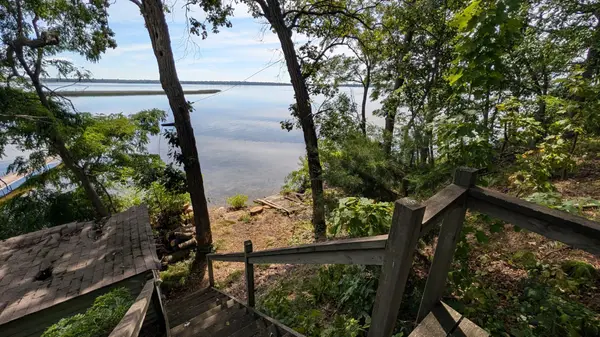 21824 Hillcrest DR, Nisswa, MN 56468