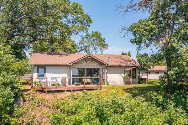 21824 Hillcrest DR, Nisswa, MN 56468