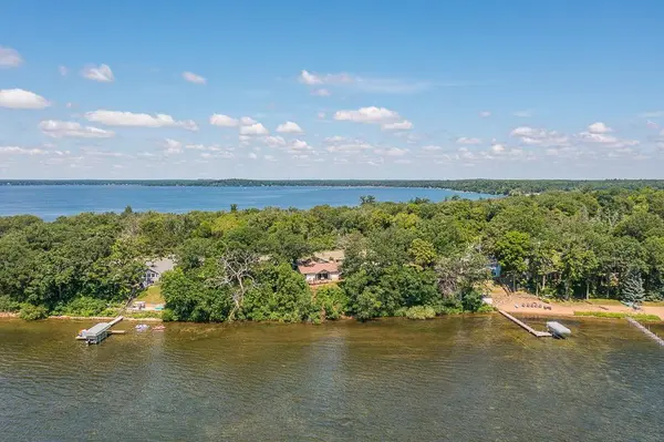 21824 Hillcrest DR, Nisswa, MN 56468
