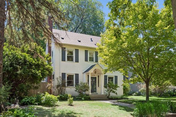 1776 Wellesley AVE, Saint Paul, MN 55105