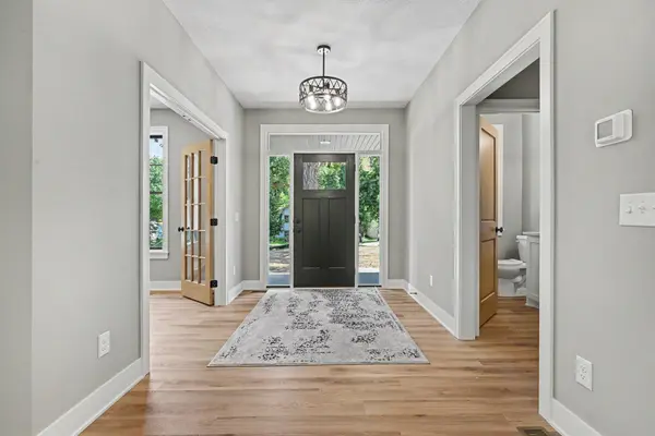 4044 Merriam RD, Minnetonka, MN 55305