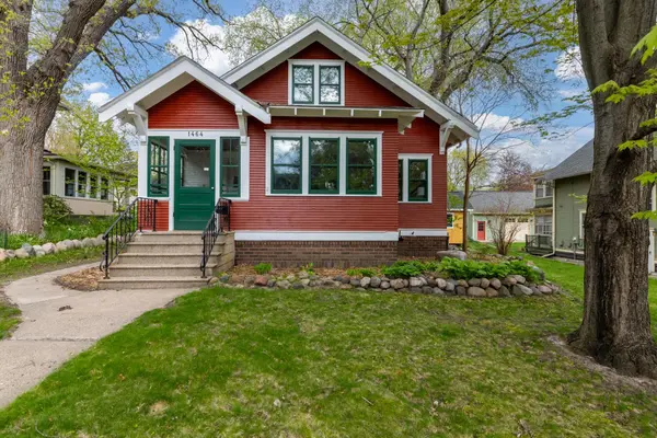 1464 Chelmsford ST, Saint Paul, MN 55108