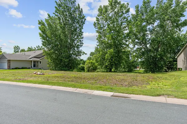 7627 Fox Creek CT, Greenfield, MN 55373
