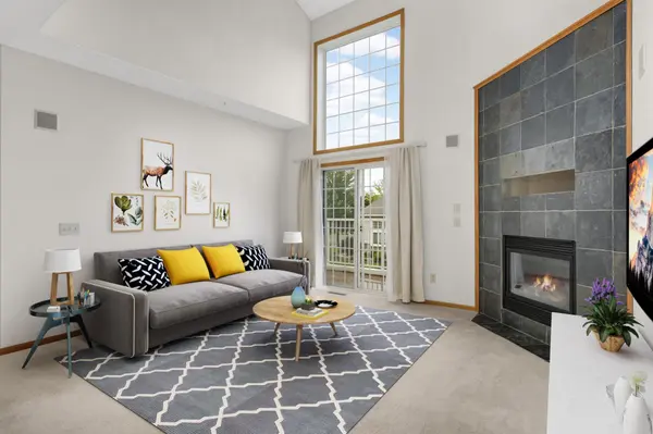 6580 Olive LN N, Maple Grove, MN 55311