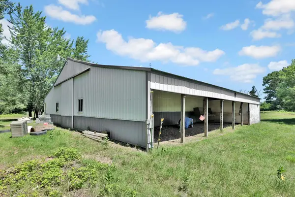 22513 Sunrise RD NE, Stacy, MN 55079