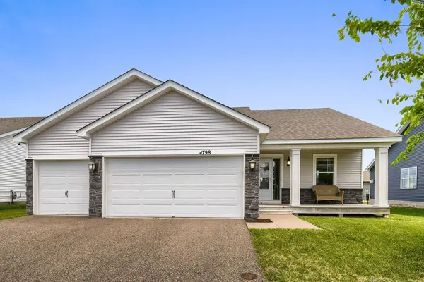 4798 Ethan TRL N, Hugo, MN 55038