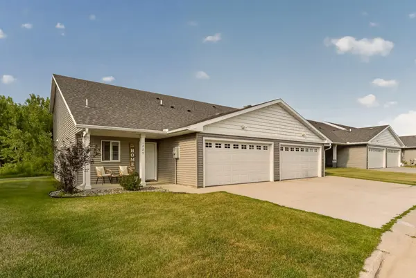 1224 Sundance CT NE,  Byron,  MN 55920