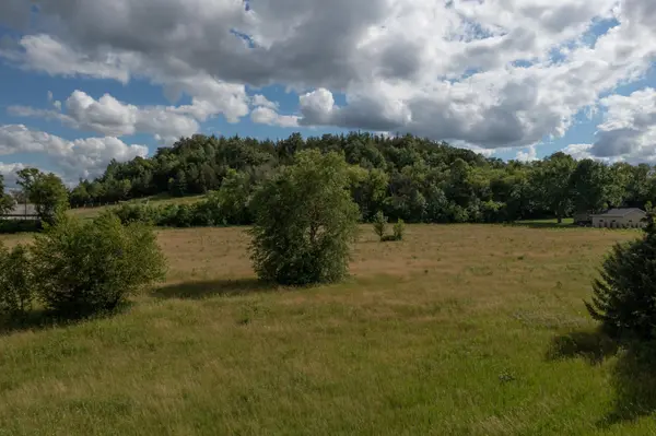 238 County Road Ss, River Falls, WI 54022