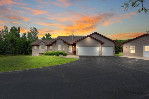17153 Butternut ST NW, Andover, MN 55304