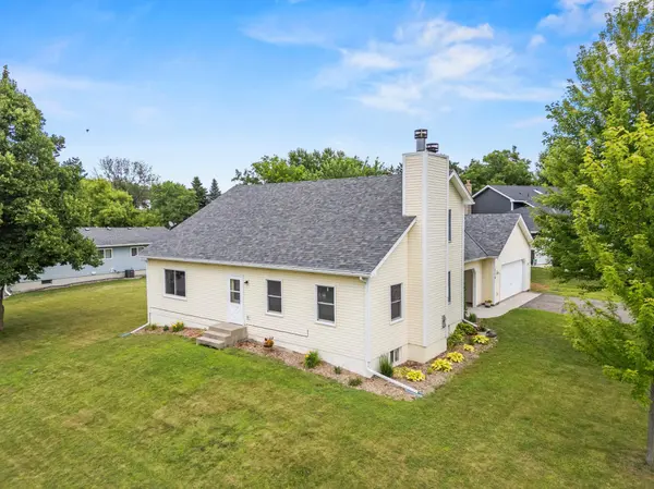 550 Merriman CT, Delano, MN 55328