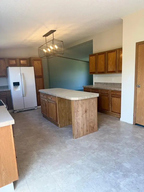 157 Southfork DR SE, Kasson, MN 55944