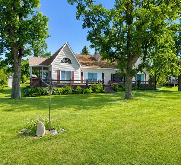 2282 71st ST, Luck, WI 54853