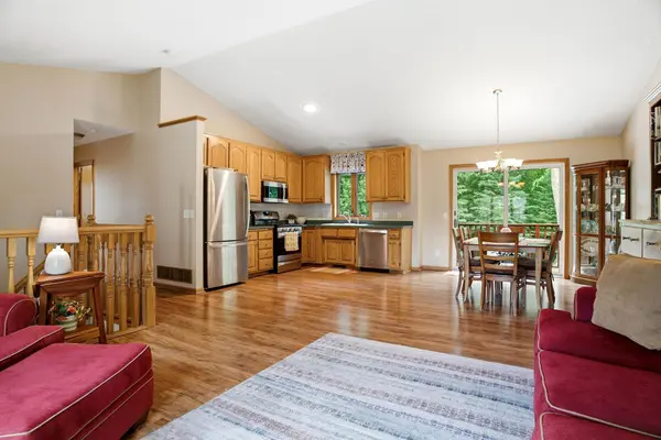 322 Lilium CIR, Watertown, MN 55388