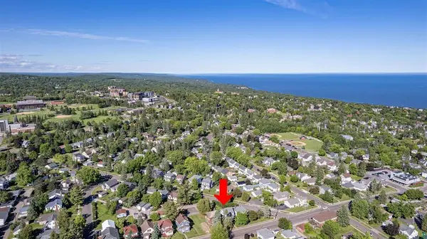 928 N 19th AVE E, Duluth, MN 55812