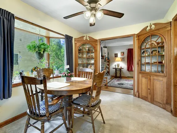 806 Myrtle ST, Hudson, WI 54016