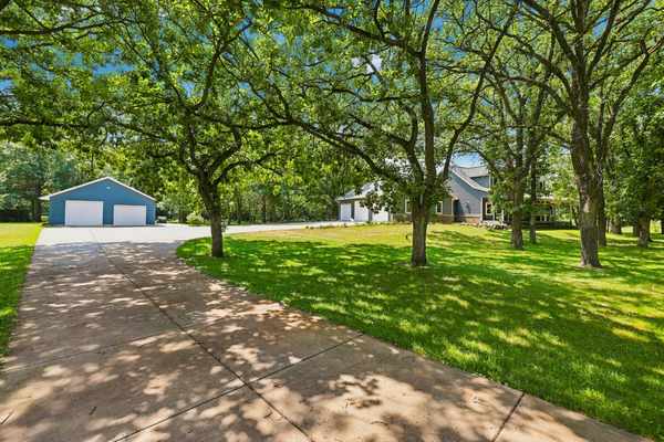 18125 183rd AVE NW,  Big Lake,  MN 55309