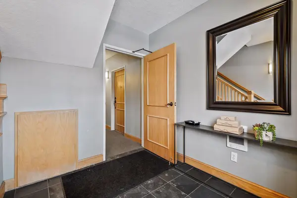1926 Pleasant AVE #101, Minneapolis, MN 55403