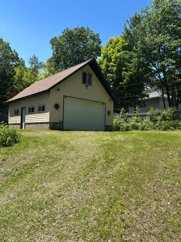 615 Snively RD, Duluth, MN 55803