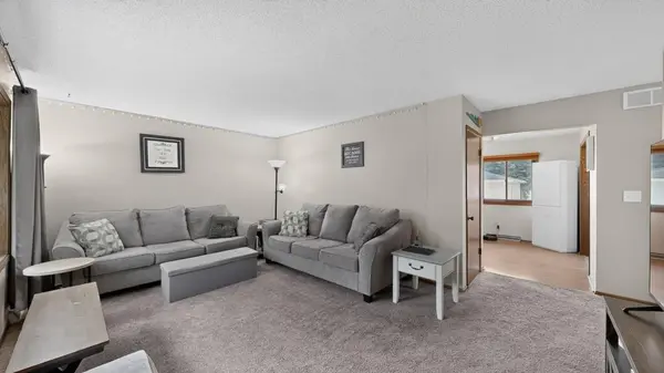 915 16 1/4 ST SE, Rochester, MN 55904