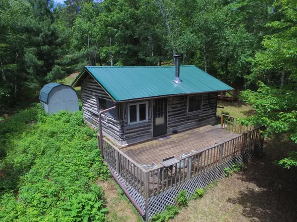 4411 Lunsman DR, Danbury, WI 54830