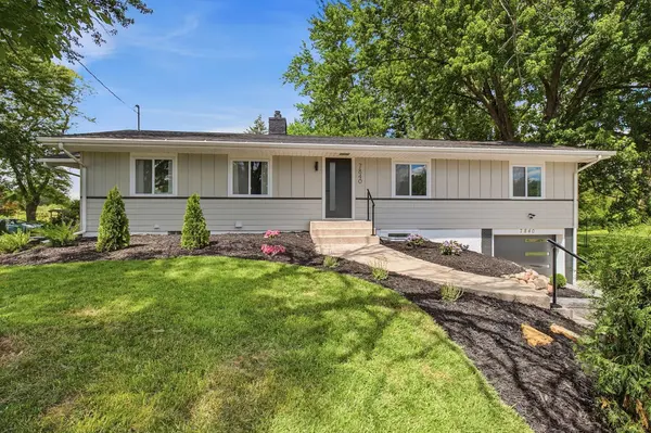 7840 Harold AVE, Golden Valley, MN 55427
