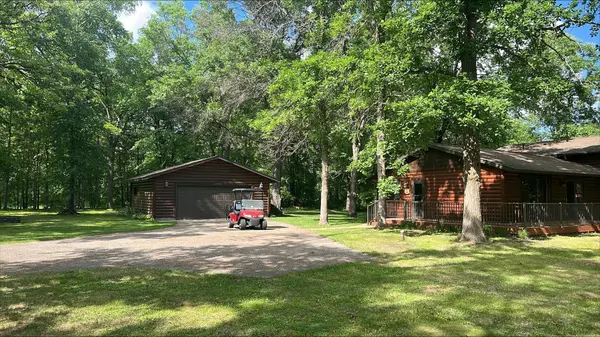 1126 Ebert DR, Nisswa, MN 56468
