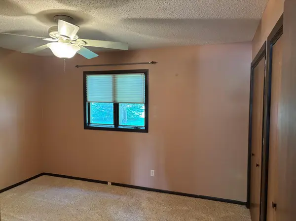 590 Lakeview RD, Heron Lake, MN 56137