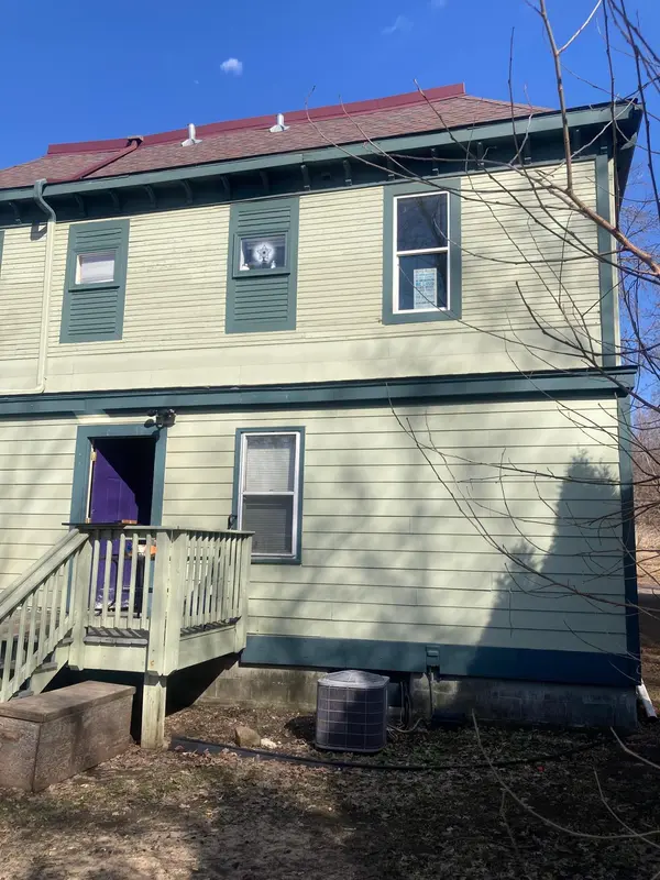 861 Burr ST, Saint Paul, MN 55130