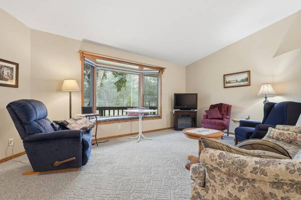 319 1st ST NW, Menahga, MN 56464