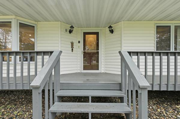 319 1st ST NW, Menahga, MN 56464
