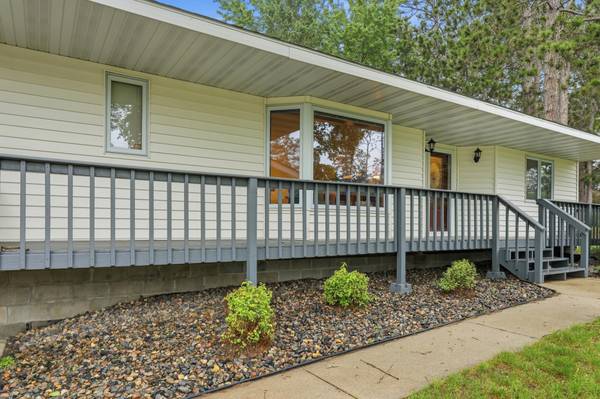 319 1st ST NW, Menahga, MN 56464