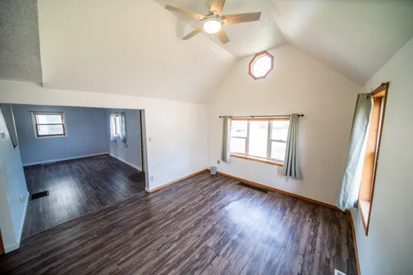 412 Main ST N, Grand Meadow, MN 55936