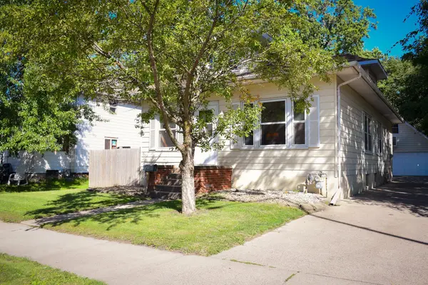 1310 5th AVE, Worthington, MN 56187