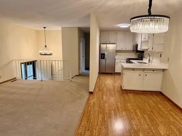 10702 Cavell RD, Bloomington, MN 55438