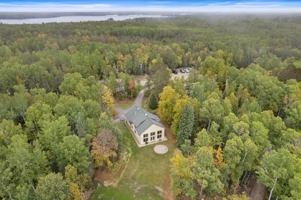 3300 Breezy Point RD, Tower, MN 55790