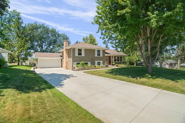 11308 France AVE S, Bloomington, MN 55431