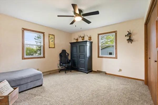 912 10th ST, Gaylord, MN 55334